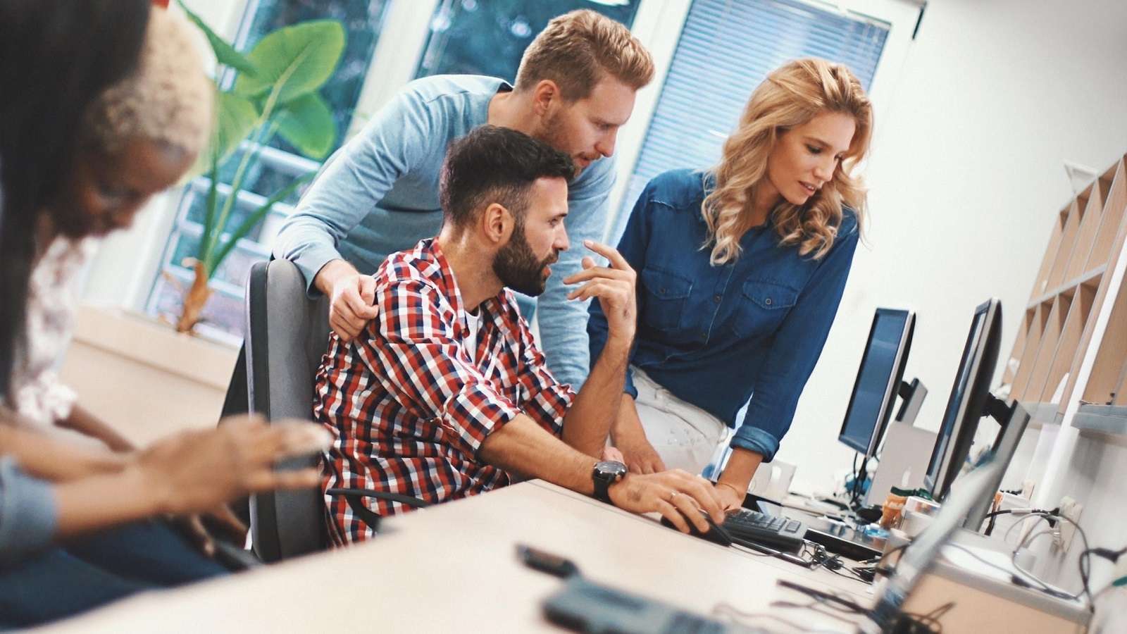 How to choose a web designer? What to look for, pitfalls and how to ...