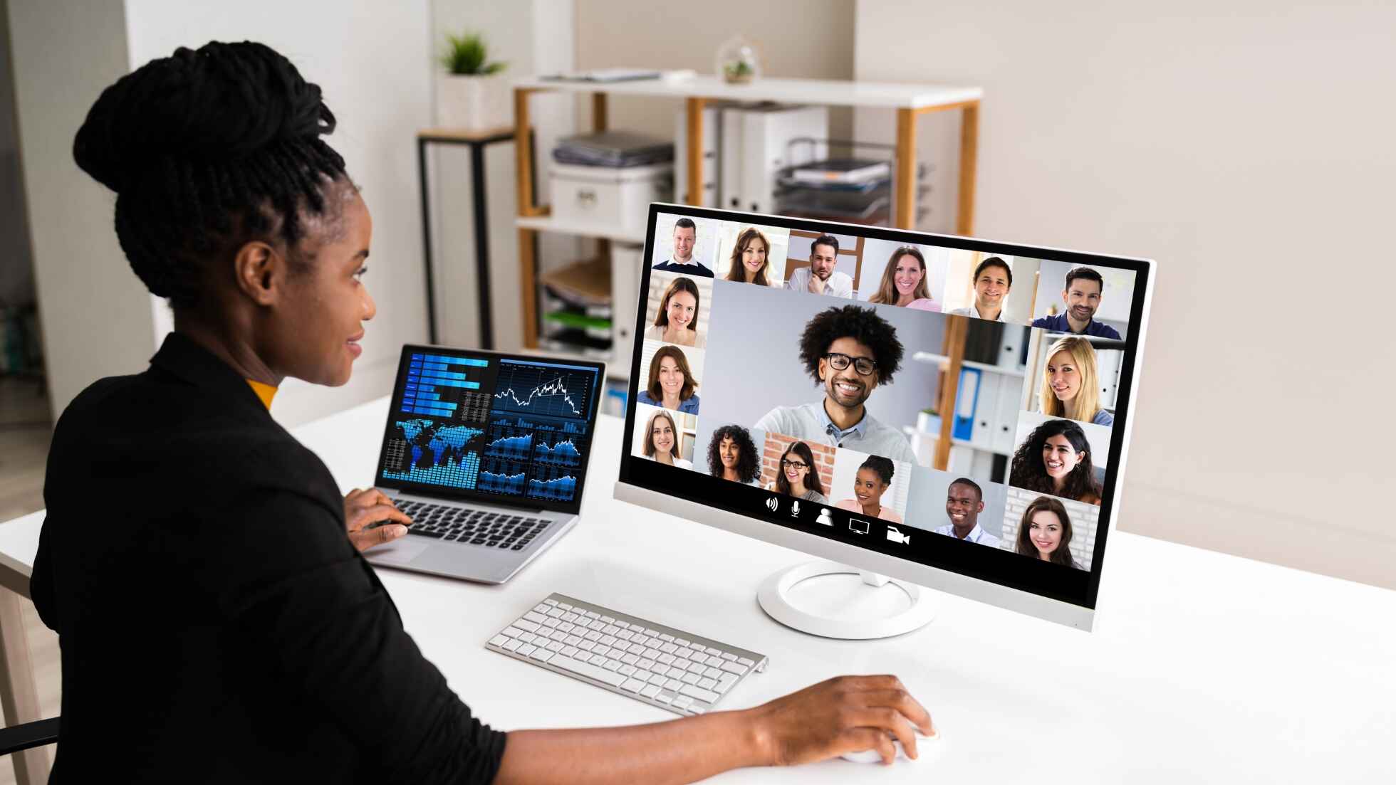 Webinar vs Live Event An In-Depth Comparison for Success Featured Image